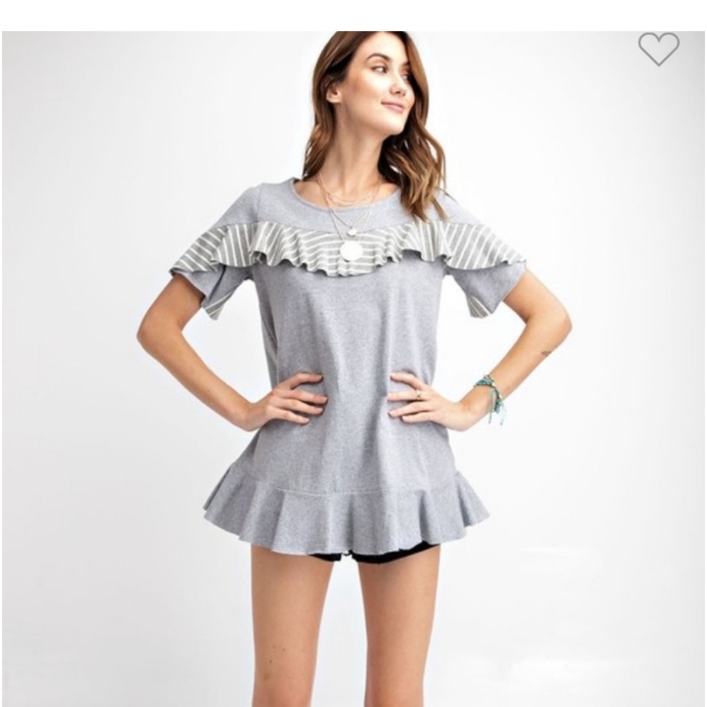 Babydoll Tunic Top
Ruffle Heather Grey
Striped Blouse Ruffled